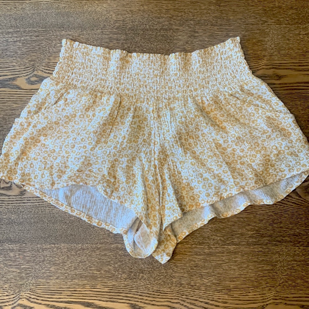 Billabong shorts new no tag cute